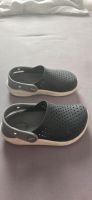 Crocs für Kinder Hausschuhe / Badelatschen Berlin - Marzahn Vorschau