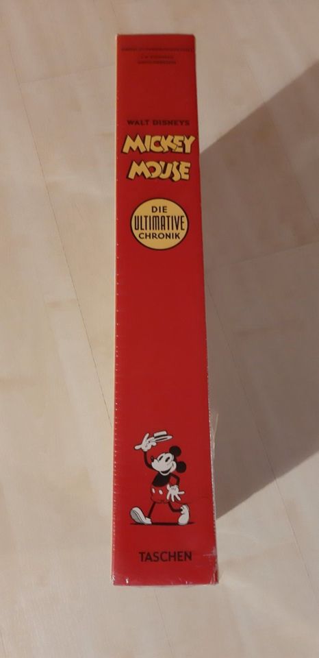 Walt Disneys Mickey Mouse. Die ultimative Chronik OVP 4893 g ! in Bad Buchau