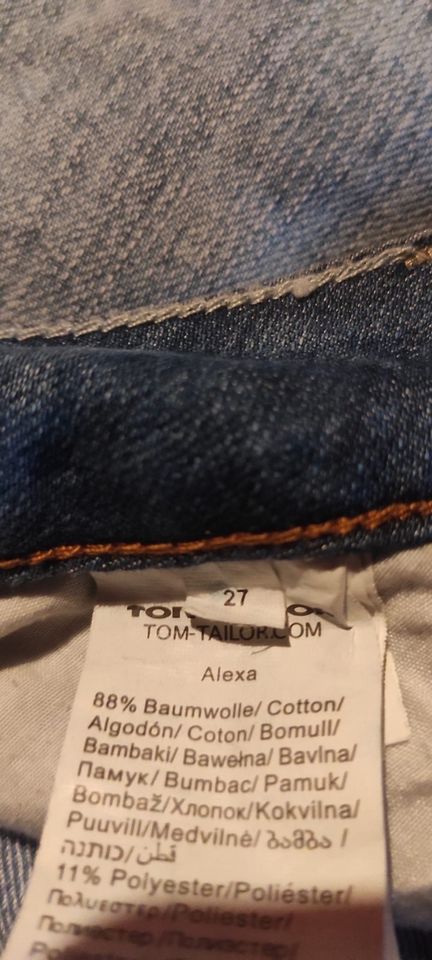 Kurze Damen-Jeans von Tom Tailor (Gr. 27, ungetragen) in Kirchen (Sieg)