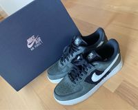 Nike Air Force 1 MEM 4 Gr. 40,5 (9) schwarz grau wie NEU Niedersachsen - Bad Nenndorf Vorschau