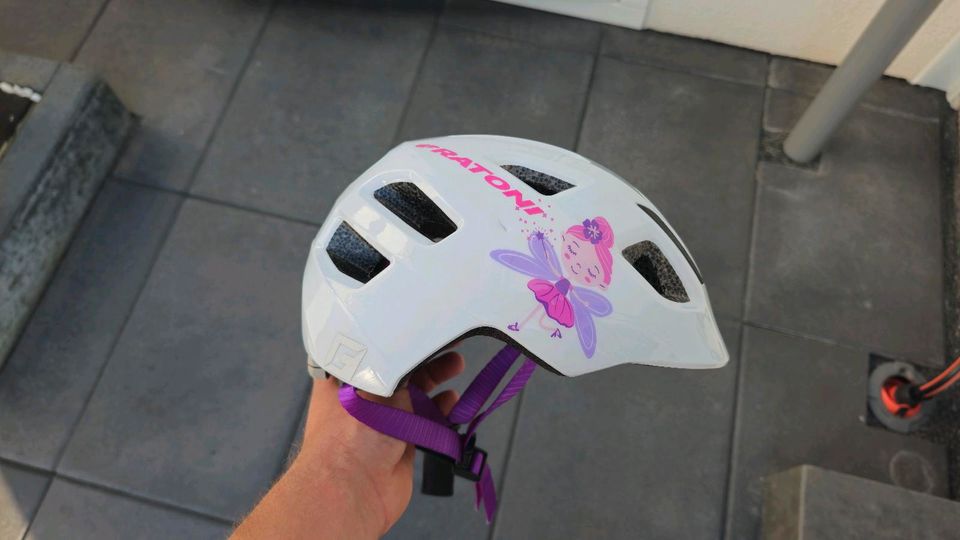 Kinder Fahrrad Helm XS S  Cratoni Mädchen weiß pink Beleuchtung in Niederdorfelden