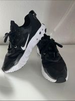Damen Nike Sneaker React schwarz in 40/40,5 Nordrhein-Westfalen - Steinheim Vorschau