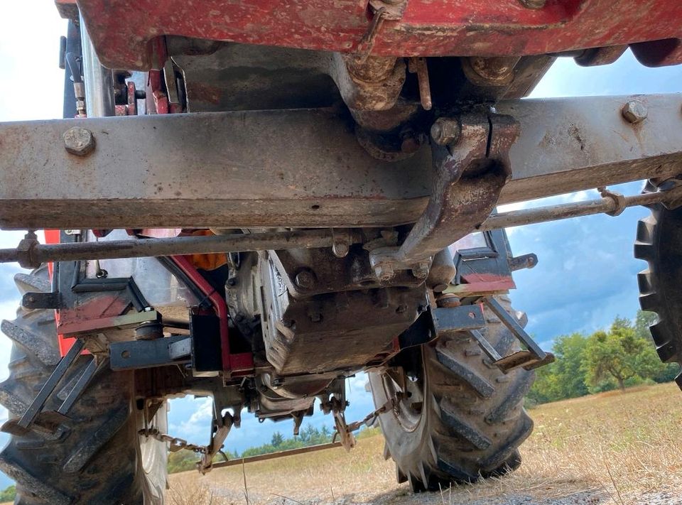 Massey Ferguson 165 mit Kabine und Frontlader in Rothenfels