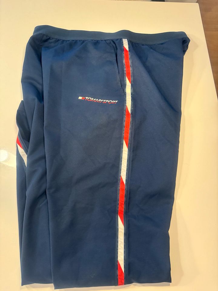 Tommy Hilfiger Hose-Sport Größe XL in Köln