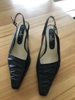 Caprice Schuhe, Pumps, Abendschuhe, schwarz, Schuhe mit Absatz Nordrhein-Westfalen - Siegburg Vorschau