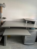 Silber/grauer Schreibtisch Niedersachsen - Cloppenburg Vorschau