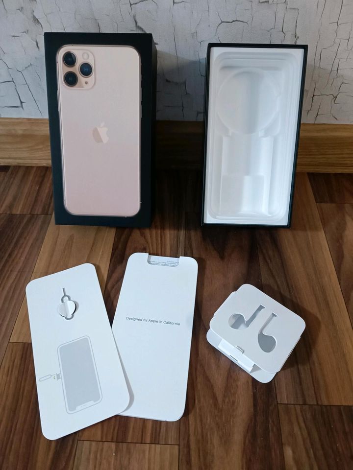 Original iPhone 11 Pro Gold 256GB  Karton in Wittstock/Dosse