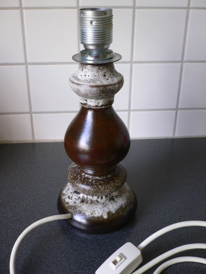Hustadt Tischlampe 45cm Fat Lava Keramik 70er Lampe mit Schirm in Berlin