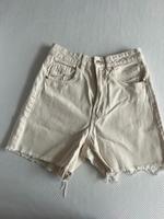 Beigefarbene Stradivarius High-Waist Shorts Longline 36 Dortmund - Innenstadt-West Vorschau