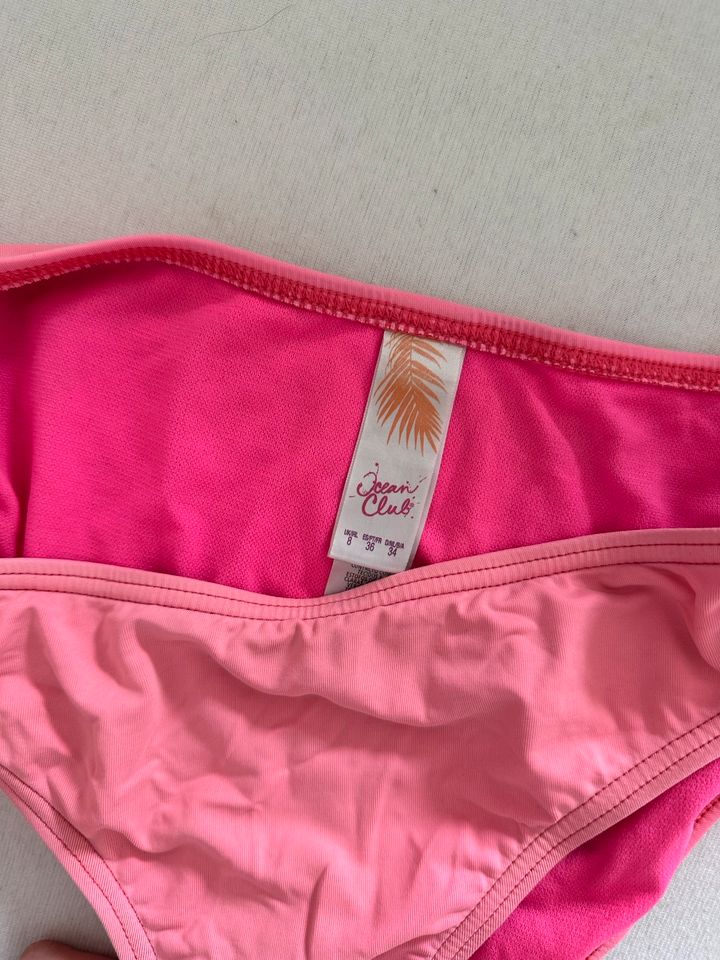 Rosa Bikini, Größe S in Schüttorf