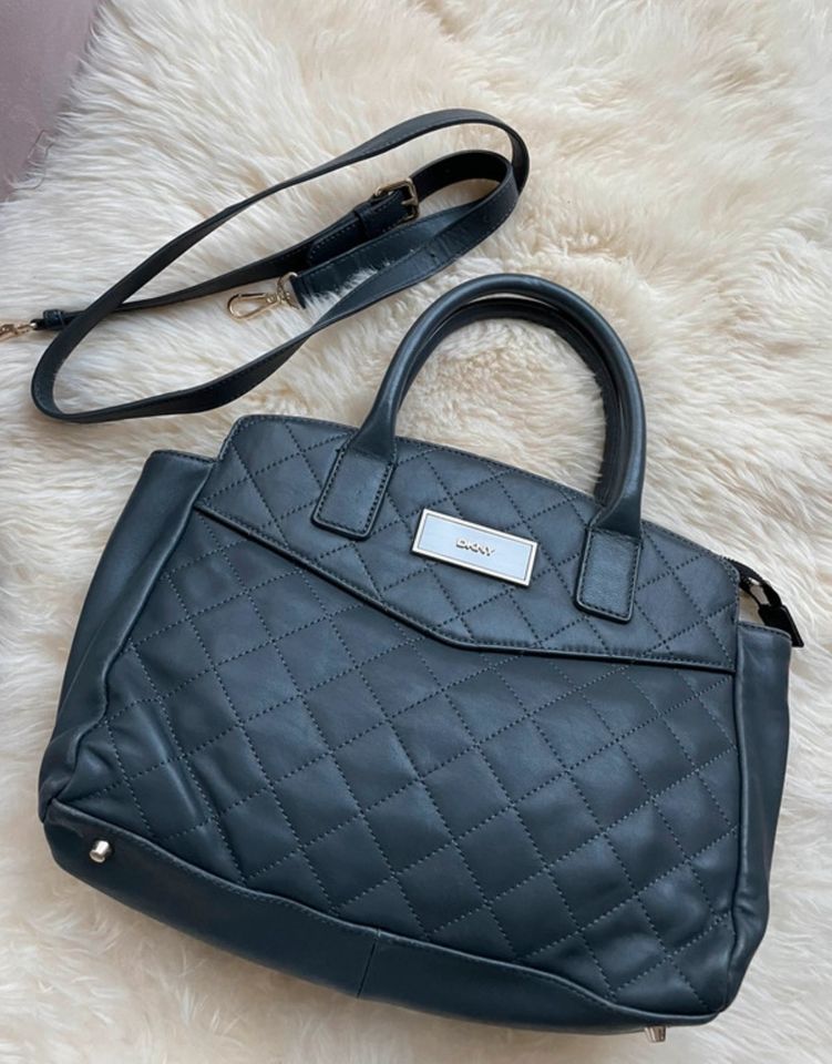 DKNY Handiasche Tasche Bag Shopper grau Umhängetasche anthrazit in Bielefeld