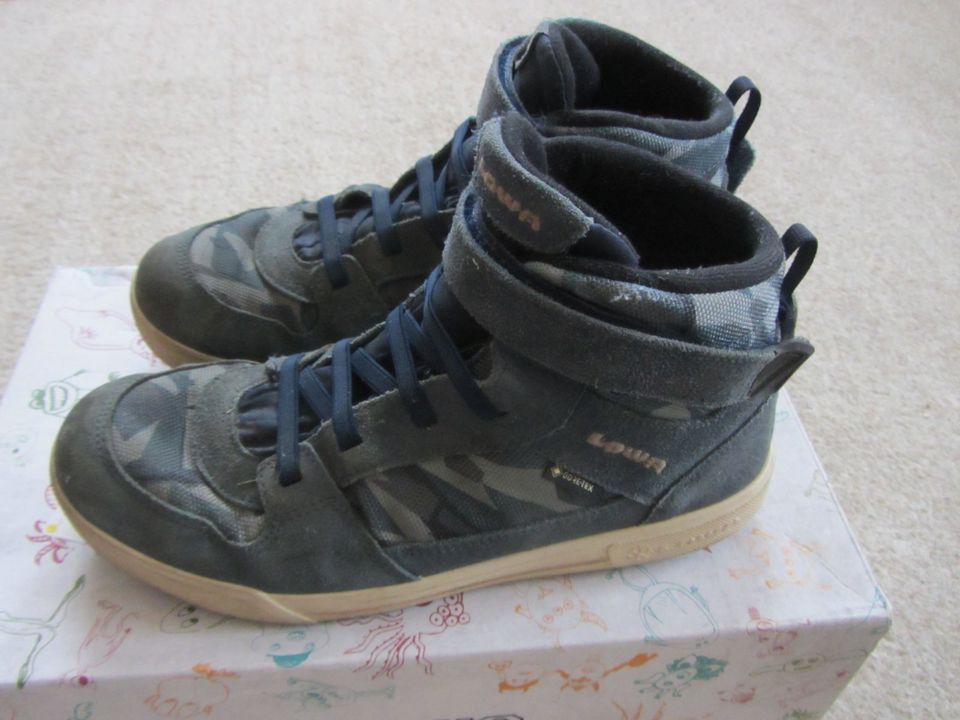 LOWA Halbschuhe Stiefeletten Jungen Gr. 39 Goretex, Vers .ab 5€ in Oettingen in Bayern