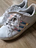 Adidas Sneaker Turnschuh Mädchen 36 weiß lila Dresden - Blasewitz Vorschau