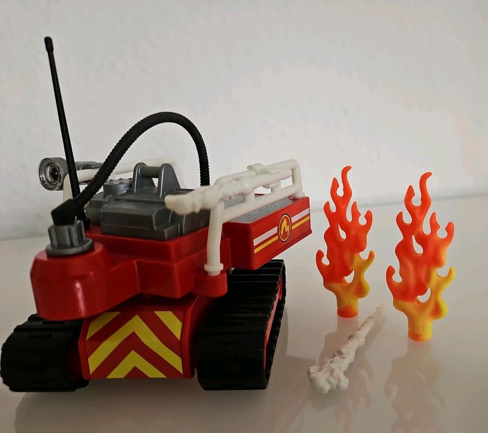 Playmobil 9467 Feuerwehr Löschrobotor in Gütersloh