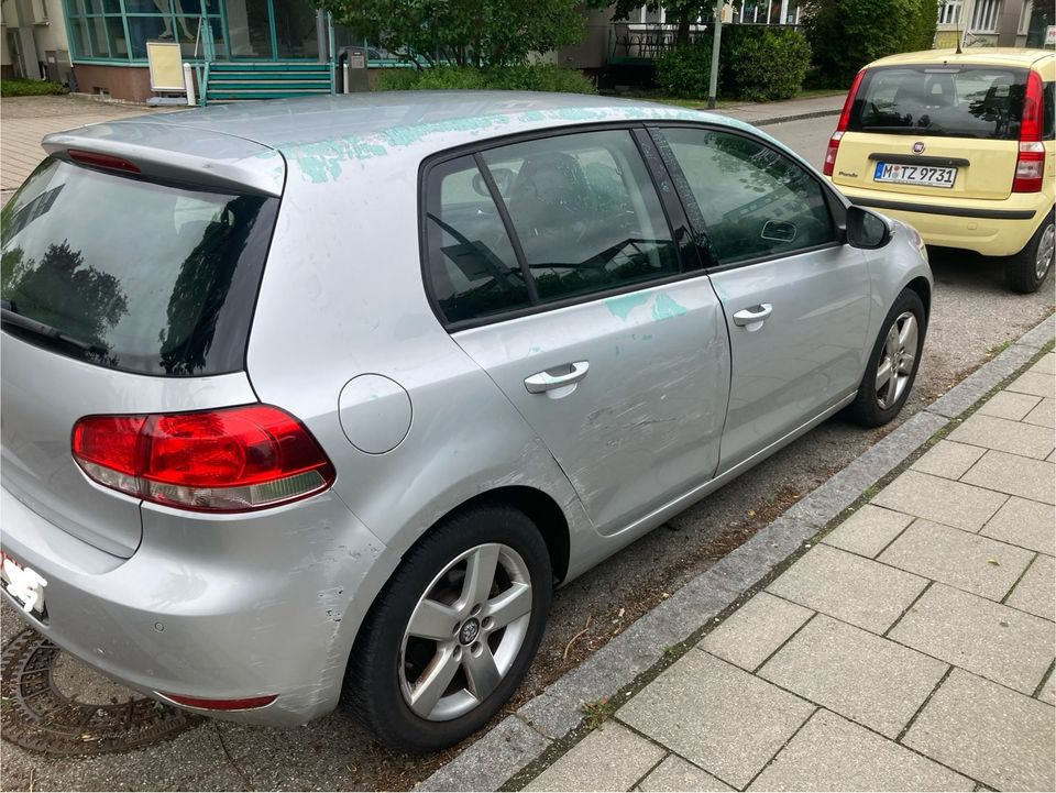 VW Golf 1.2TSI Comfortline 70‘km in Garching b München