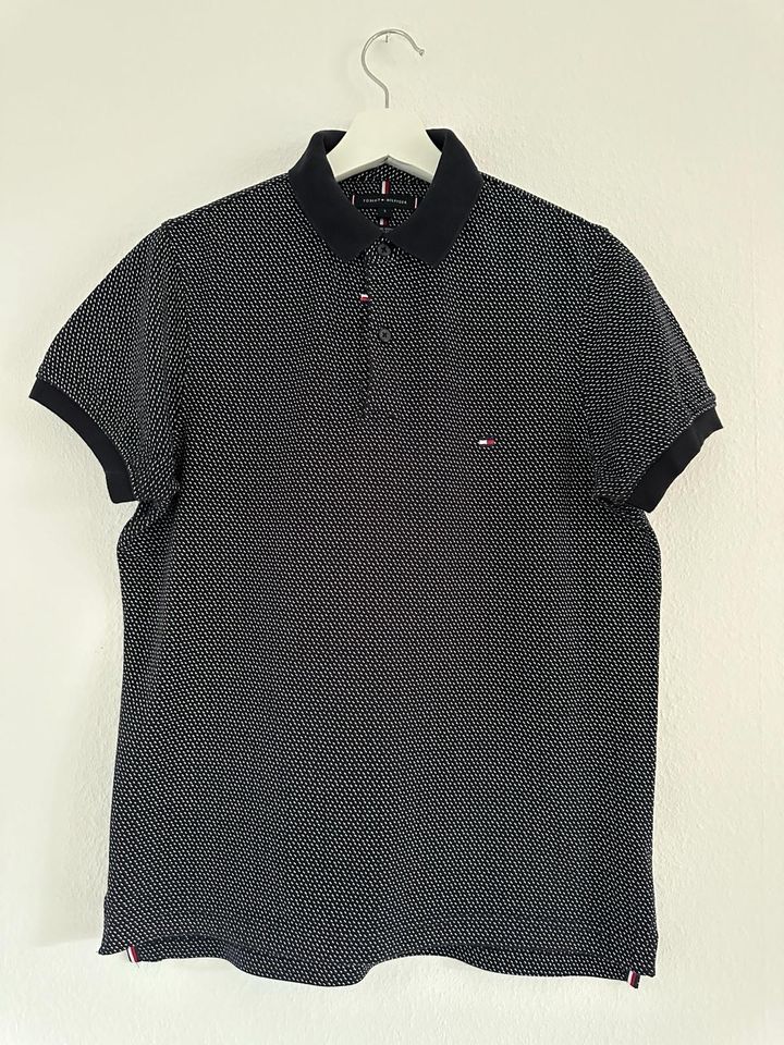 Tommy Hilfiger Polo Gr. S zu verkaufen ! in Stolberg (Rhld)