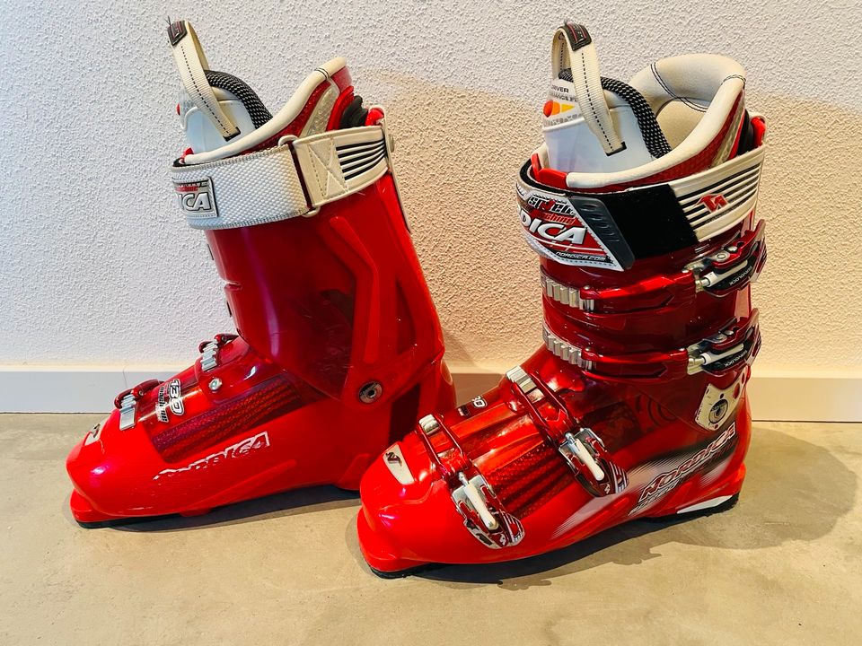 Skischuhe Schischuhe Skistiefel Nordica speedmachine 130 MP 29.0 in Herzogenaurach