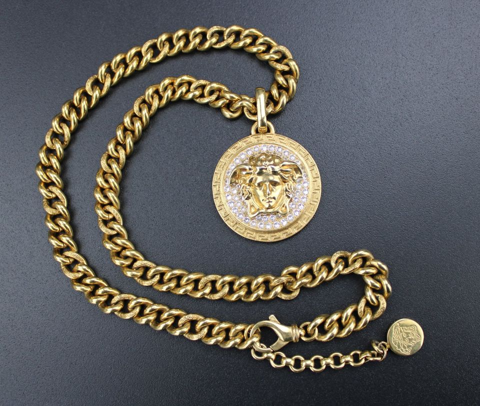 Versace Kette Herren Halskette Big Medusa gold Designer Schmuck in Duisburg  - Duisburg-Mitte | eBay Kleinanzeigen ist jetzt Kleinanzeigen