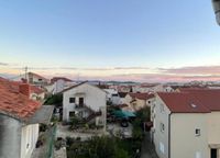 Kroatien, Vodice: Geräumige Dachgeschosswohnung mit Stadt- und Meerblick Bayern - Rosenheim Vorschau