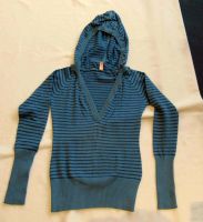 Neuwertiger grün gestreifter Pullover m. Kaputze S.Olivers Gr S Kr. München - Neubiberg Vorschau