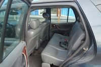 Mercedes W163 ML Ledersitzbank hinten grau Kr. München - Garching b München Vorschau