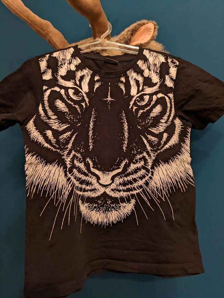 Kidsworld T-Shirt Gr. 128 Tiger in Bayern - Schwarzach am Main | eBay  Kleinanzeigen ist jetzt Kleinanzeigen