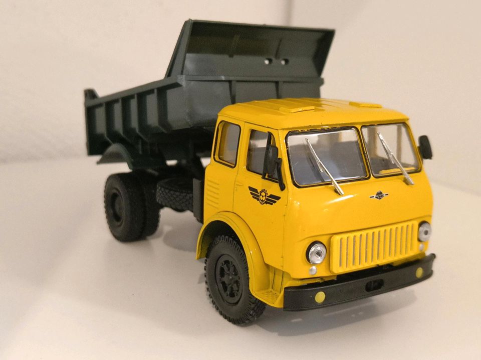 MAZ 503B Kipper Modell 1:43 OVP - LKW Kamaz Ural Zil UdSSR CCCP in Altdorf