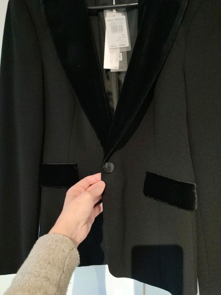 Rinascimento Giada Jacket Blazer Gr. L neu mit Etikett Nero Black in Arnsberg