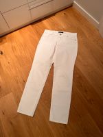 Jeans Hose Marc cain gr. 40 weiß wie neu slim fit Hessen - Nidderau Vorschau