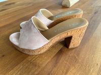 Sandalen/ Pantolette Lascana Rosa Korkabsatz/Plateau 36 wie neu! Nordrhein-Westfalen - Oberhausen Vorschau