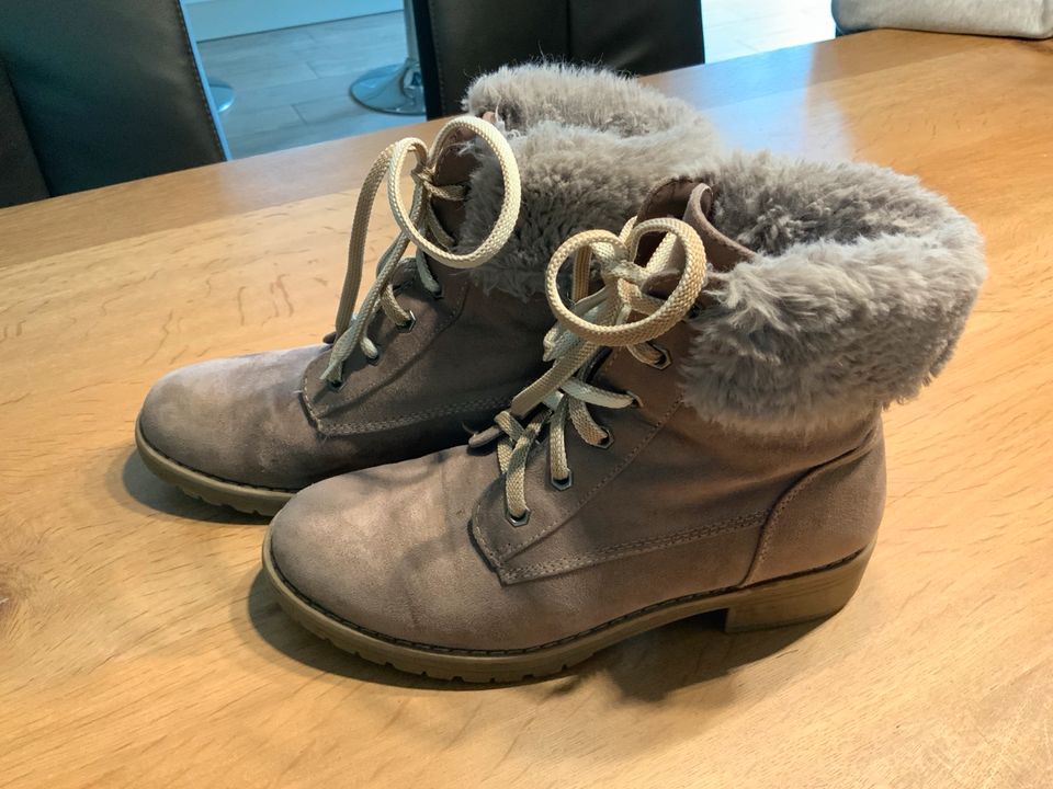 Winterboots für Mädchen Größe 36 in Neuenkirchen