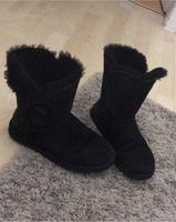 UGG Boots Bailey Button Niedersachsen - Osnabrück Vorschau