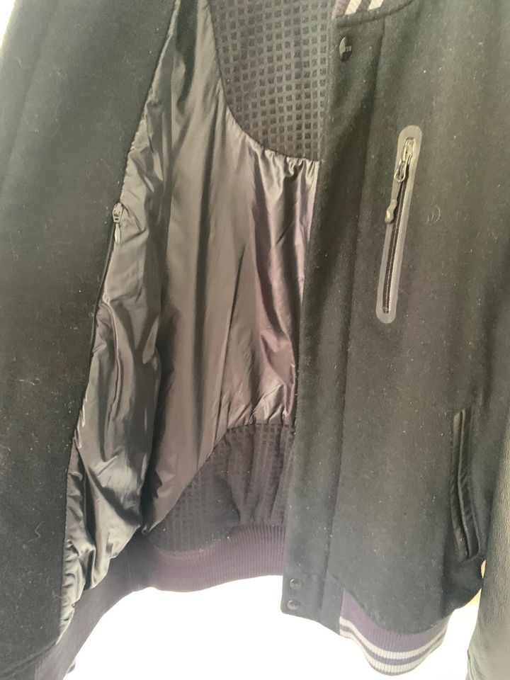 Nike Sportswear NSW Destroyer Leather Varsity Jacket Black Medium in München