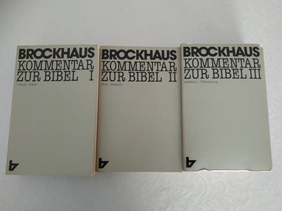 Brockhaus Kommentar zur Bibel von 1987 in Röderaue