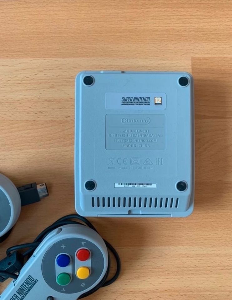 Super Nintendo Mini inkl. Controller/ 21 vorinstallierte Spiele in Klein-Winternheim