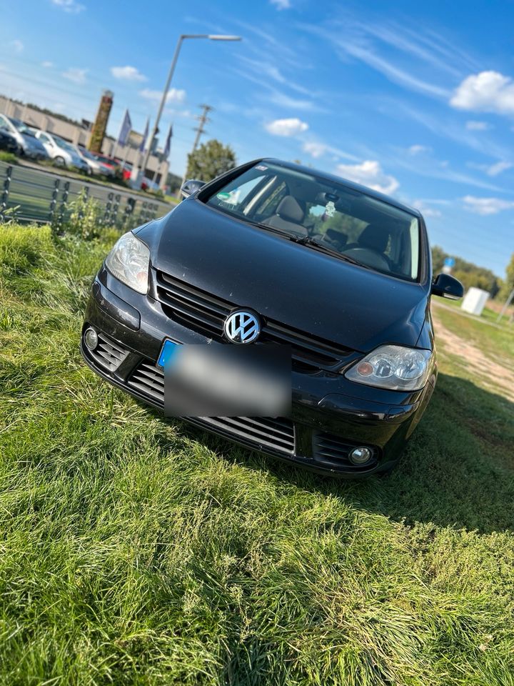 Ich verkaufe den Volkswagen Golf 5 Plus oder zum Tausch in Nürnberg (Mittelfr)