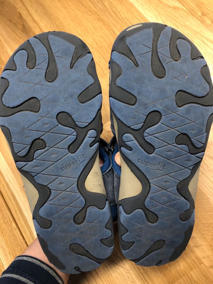 Sandalen Superfit 33 in Stuttgart