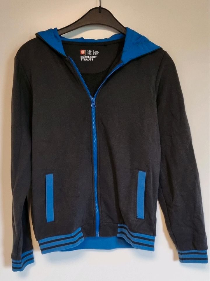 Gr. 146/152 Hoody-Sweatjacke e.s.motion 2020, Kinder in Langerwehe