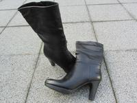 STUDIO LONDON flotte Stiefel schwarz Gr. 40 NEU !! Hessen - Sennhütte Vorschau