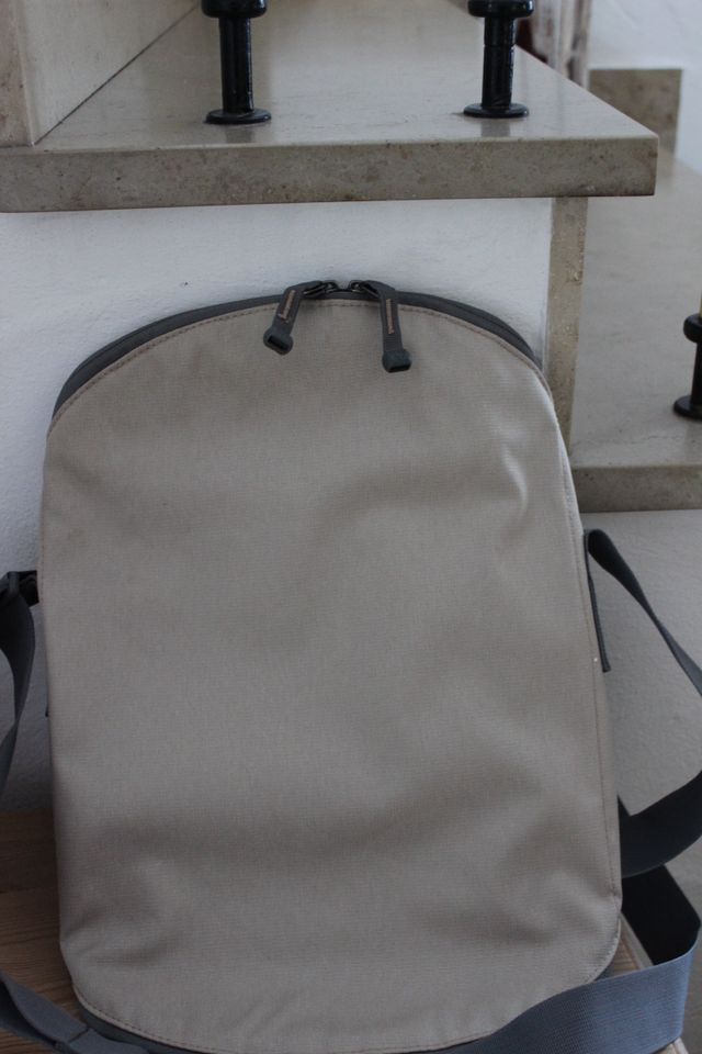 Jack Wolfskin Pivot Umhängetasche Schultertasche Laptoptasche in Erlenbach am Main 