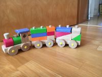 Holzspielzeug Holzzug Bausteine für Zug gebraucht Bayern - Finsing Vorschau