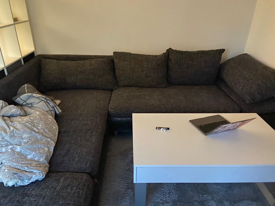 Sofa ca. 2 x 2 Meter in Brühl