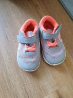 Nike Kinderschuhe Gr 21 Niedersachsen - Lengede Vorschau