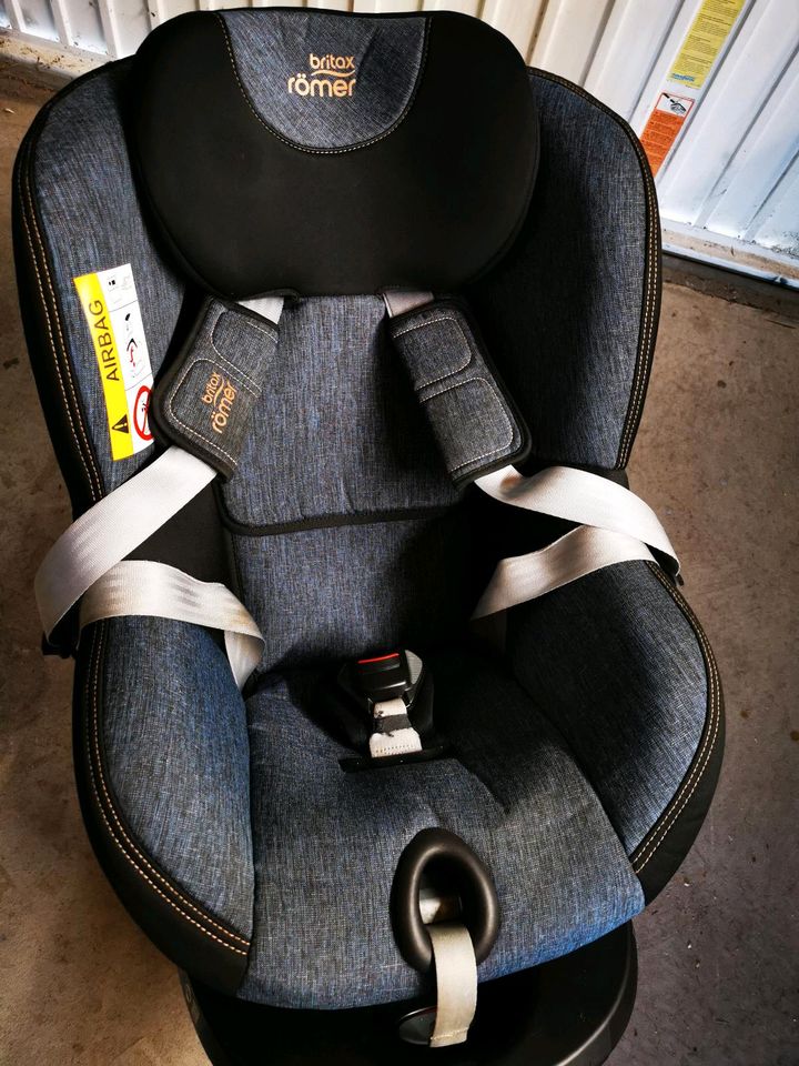 Römer Britax Dualfix 2R - Blue Marble - Isofix in Neulußheim