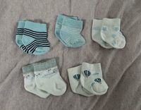 5 Paare dünne Socken, Größe 11- 14/ 0-3 Monate Niedersachsen - Bad Zwischenahn Vorschau
