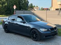 BMW 318 i (320i) E90 2007 Limousine Multi- Lenkrad  17-Zoll Alu Niedersachsen - Nordenham Vorschau