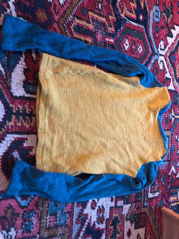 Cooles Selfmade Wollshirt langarm 110/116 Bio Stoff Engel in Tübingen