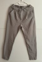 Neuwertige Jogpants von Vero Moda Gr. M/30 Nordrhein-Westfalen - Hückelhoven Vorschau