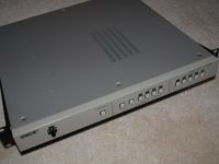 Analoger FBAS-Video Splitter 4x1 Sony YS-Q400P mit 19"-Einbausatz Hessen - Altenstadt Vorschau