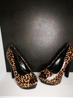 Leoprint Peptoes high heels 39 Bayern - Aschaffenburg Vorschau